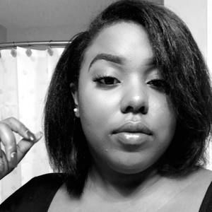 Meet your Posher, Sharissa